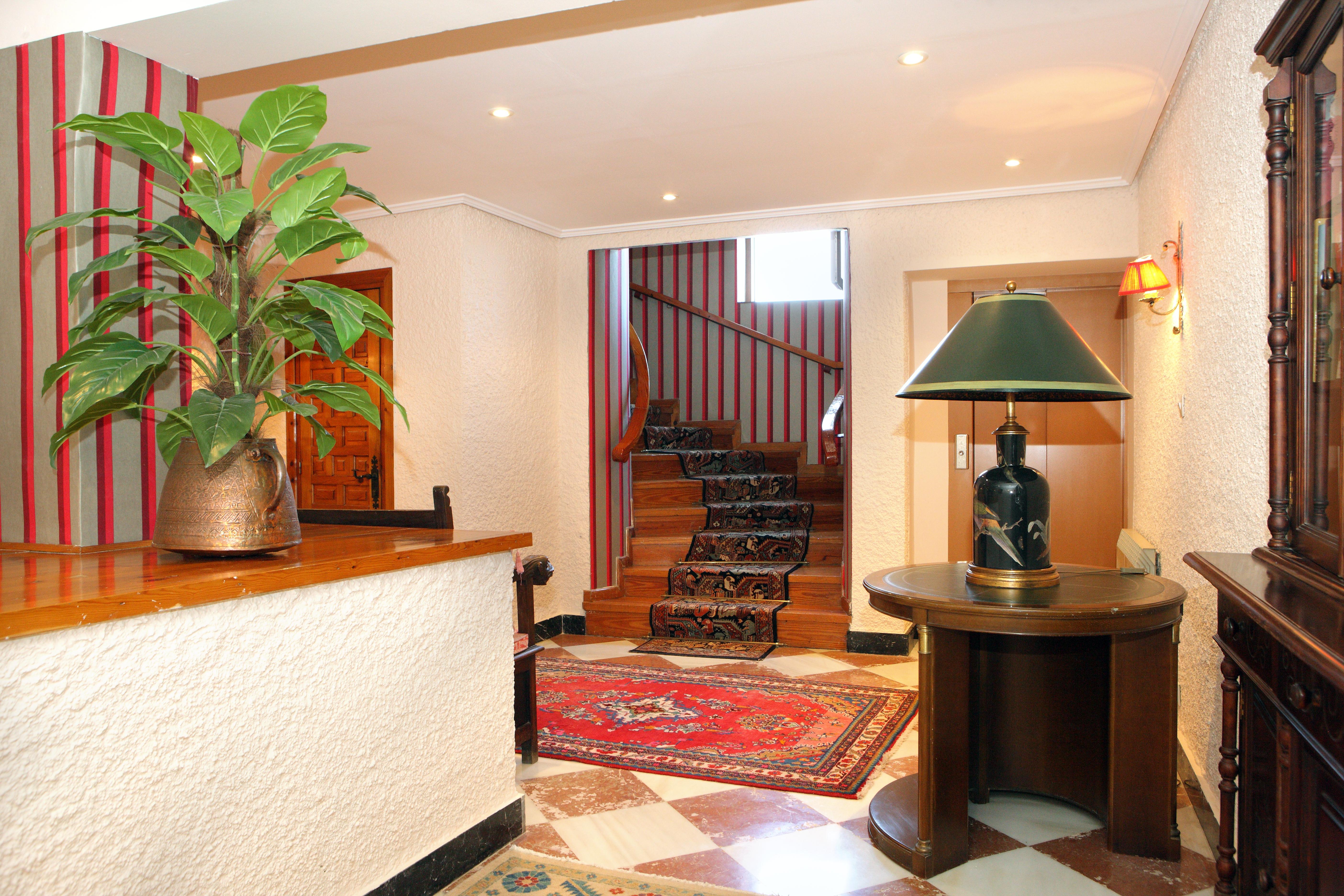 Hotel Restaurante Risco Ларедо Экстерьер фото